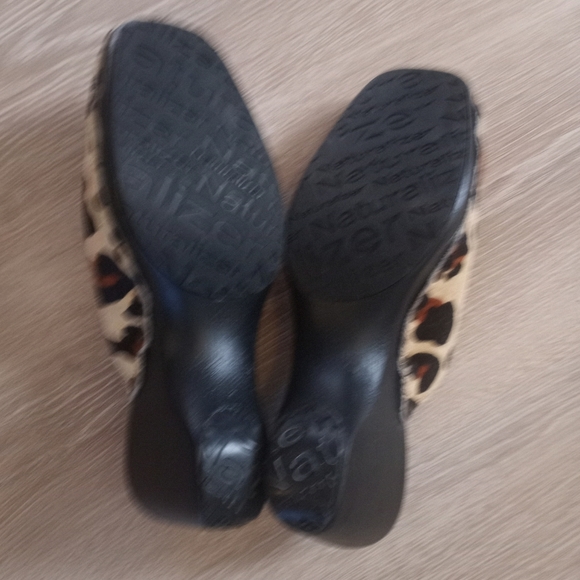 Naturalizer Leopard Print Calf Hair Leather Clog Accents Round Toe 8.5M - Picture 8 of 15